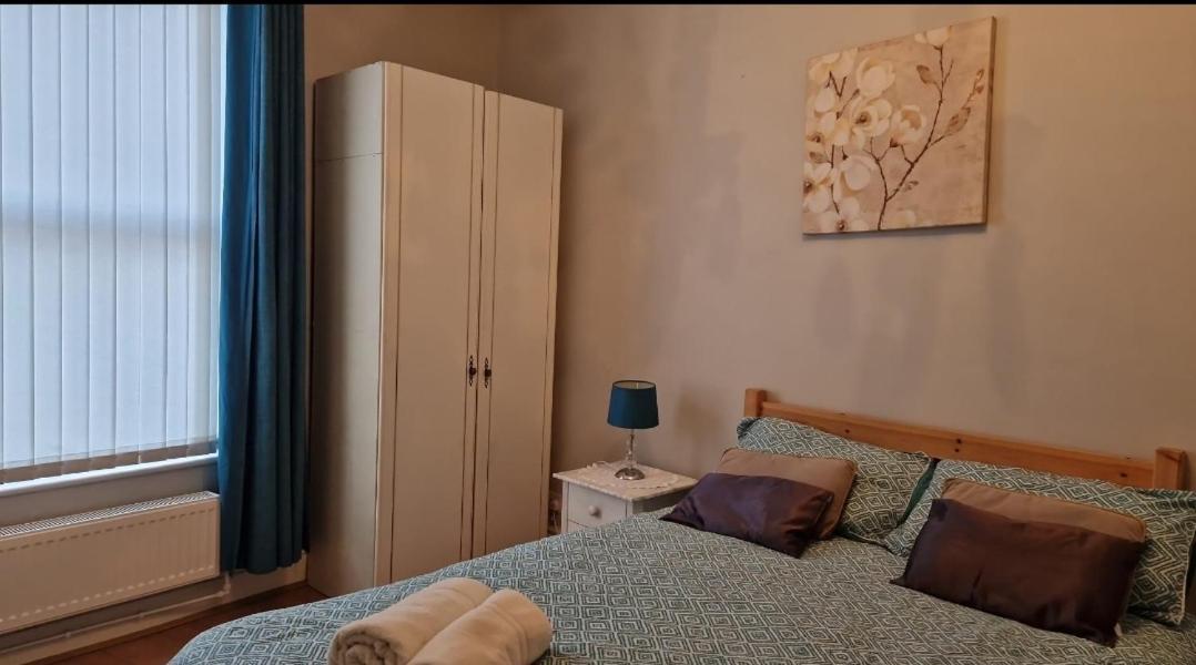 Spacious Double Room In Anfield Liverpool Exterior photo